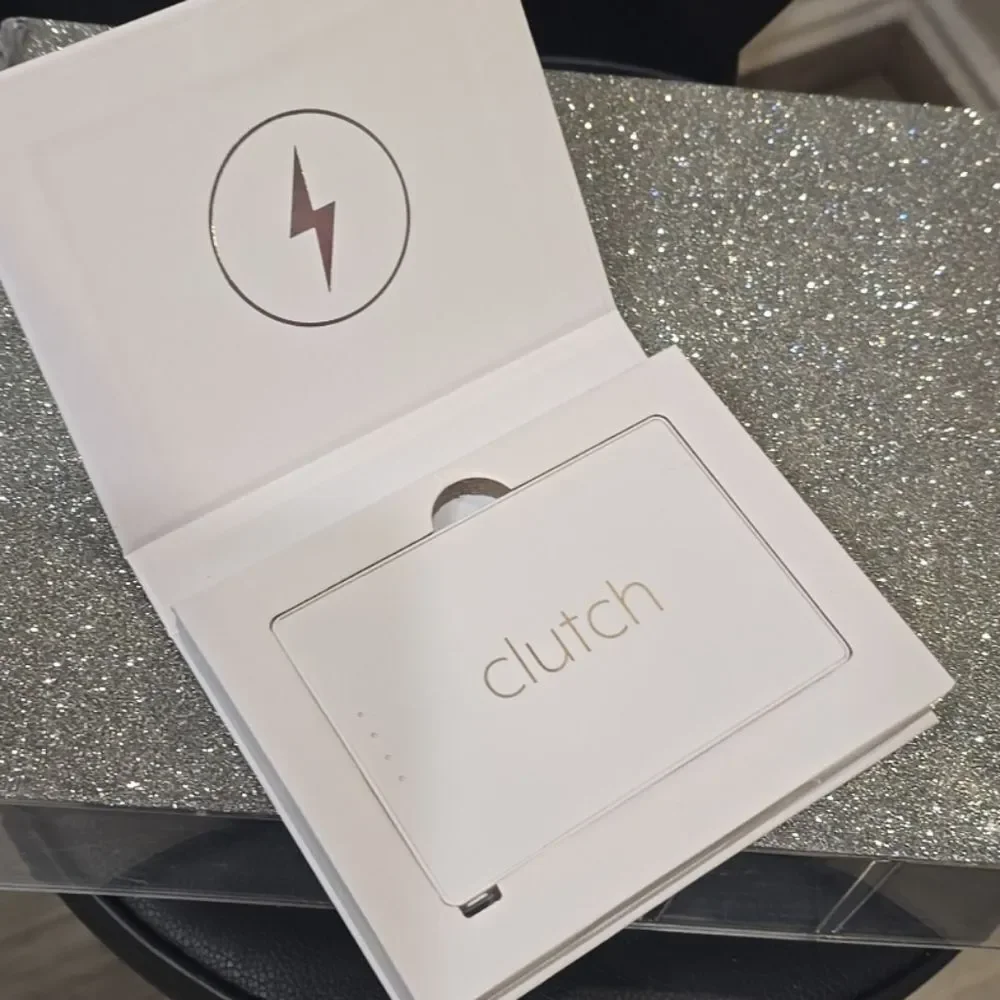 Clutch Pro Lightening Smallest Portable‎ Charger